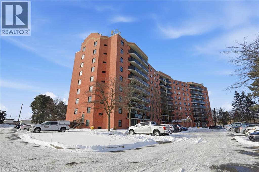 9 Bonheur Court Unit# 808, Brantford, Ontario  N3P 1Z5 - Photo 3 - 40801489