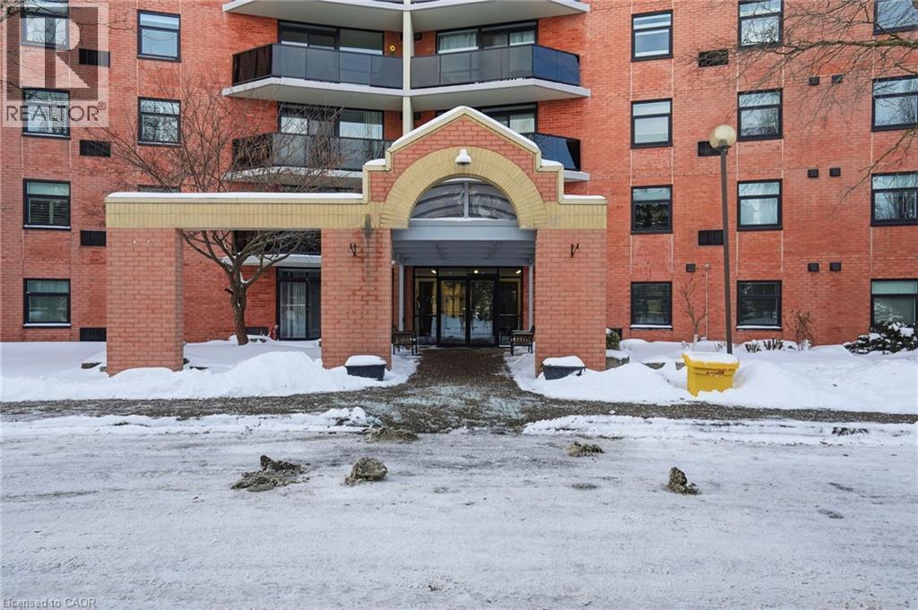 9 Bonheur Court Unit# 808, Brantford, Ontario  N3P 1Z5 - Photo 6 - 40801489