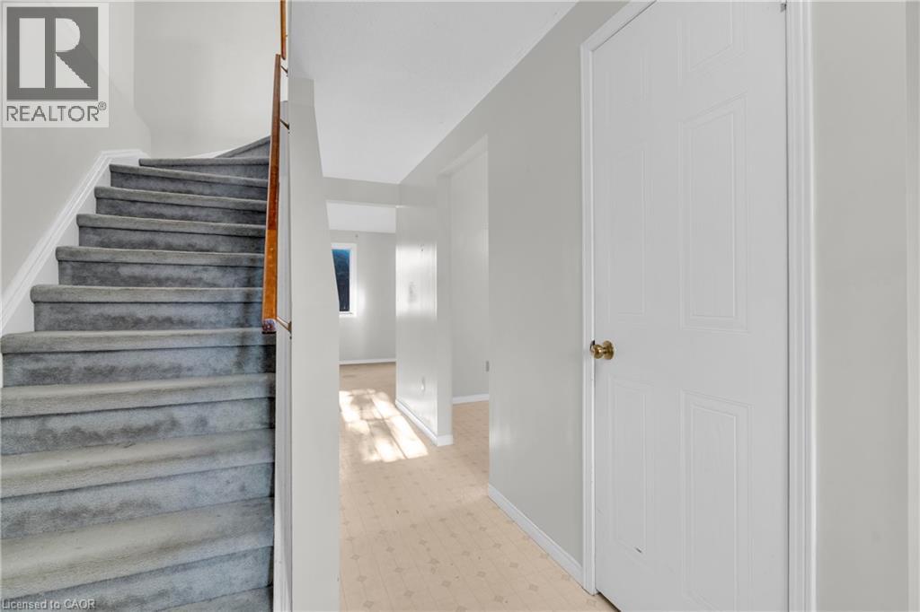 25 Sidney Crescent, Guelph, Ontario N1G 4V1 - Photo 5 - 40799017