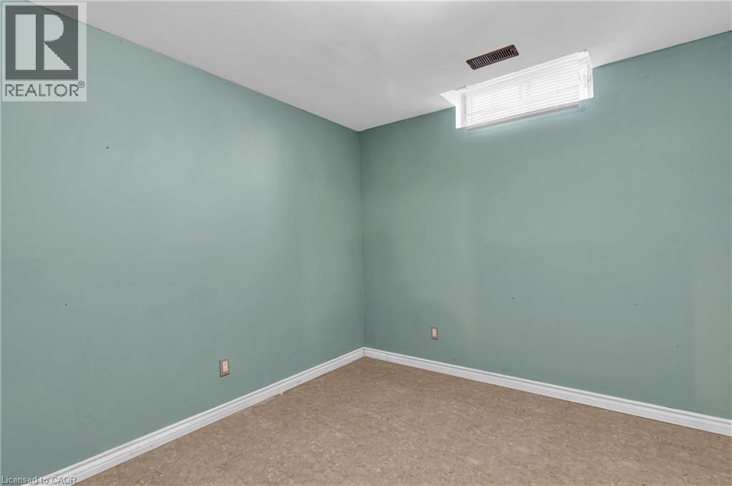 25 Sidney Crescent, Guelph, Ontario N1G 4V1 - Photo 24 - 40799017