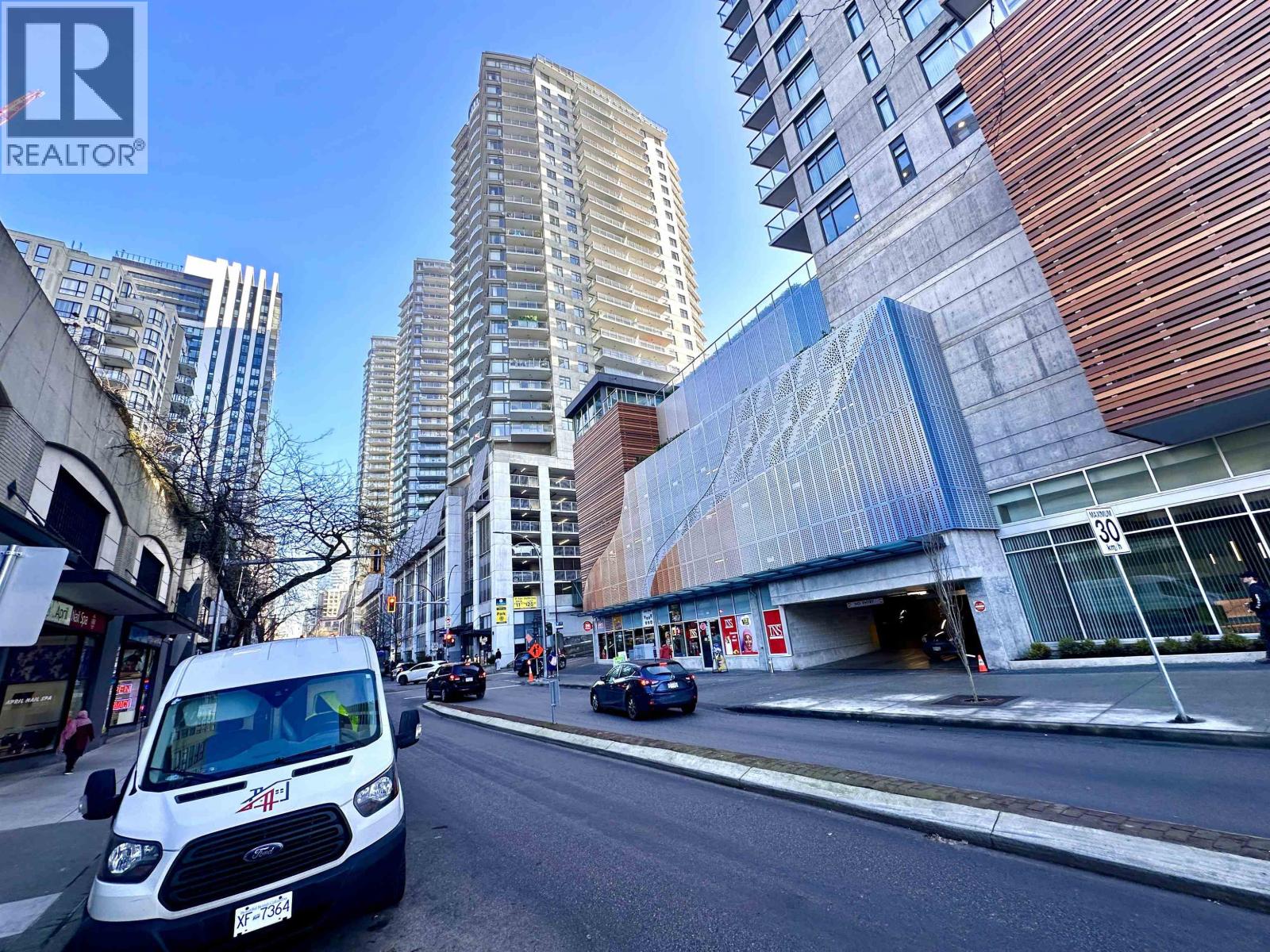 815 Carnarvon Street, New Westminster, British Columbia  V3M 0N6 - Photo 2 - C8075612