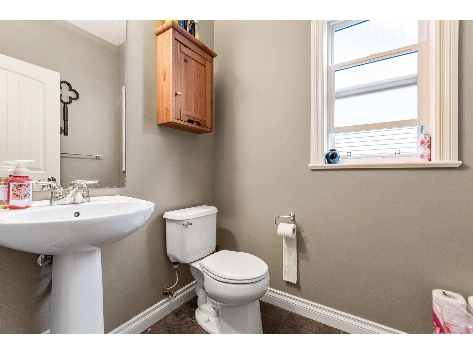 5583 Thom Creek Drive, Promontory, Chilliwack, British Columbia  V2R 5Z6 - Photo 7 - R3083410