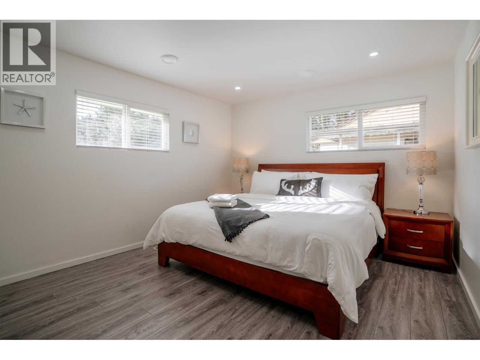 2813 St Johns Street, Port Moody, British Columbia  V3H 2B9 - Photo 13 - R3082188