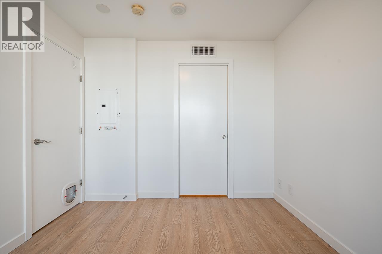 306 125 E 14th Street, Vancouver, British Columbia  V7L 0E6 - Photo 12 - R3054353