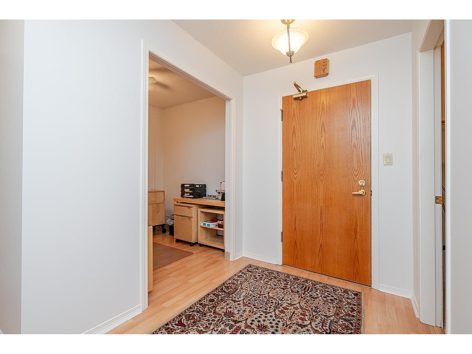 102 15300 17 Avenue, Surrey, British Columbia  V4A 8Y6 - Photo 14 - R2938141