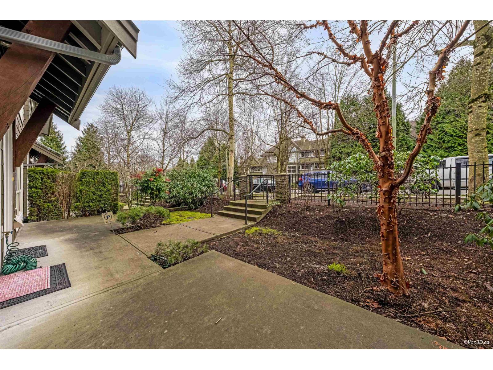 11 6671 121 Street, Surrey, British Columbia  V3W 1T9 - Photo 2 - R3083709