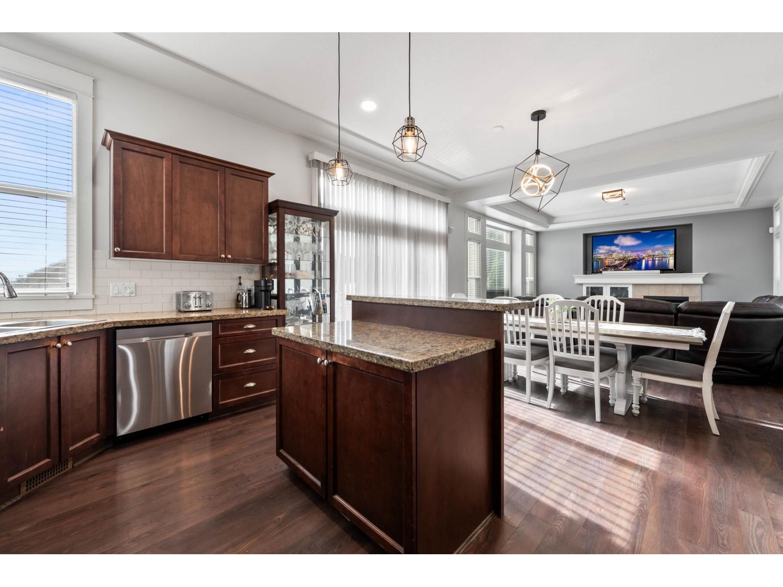 6813 197 Street, Langley, British Columbia  V2Y 3H1 - Photo 7 - R3083995