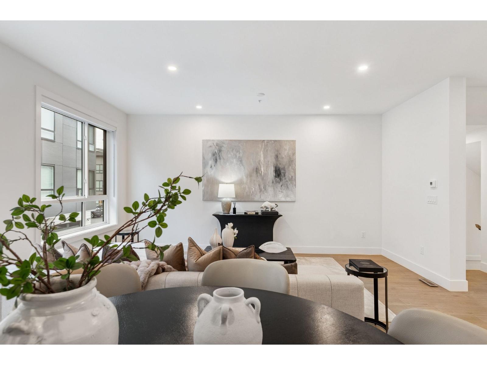 3 19667 55a Avenue, Langley, British Columbia  V3A 3X1 - Photo 4 - R3084007