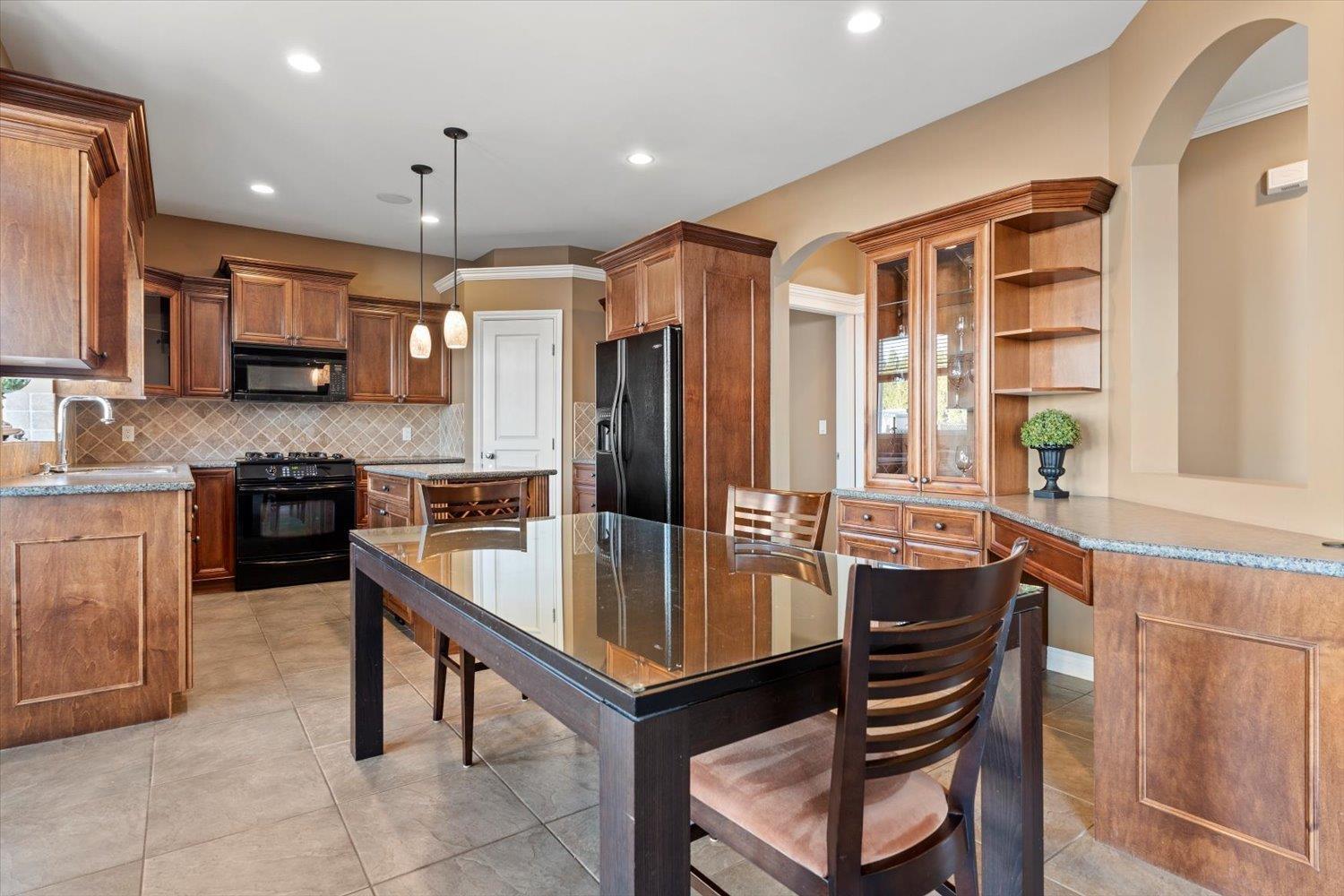 27797 Roundhouse Drive, Abbotsford, British Columbia  V4X 0A2 - Photo 14 - R3083475