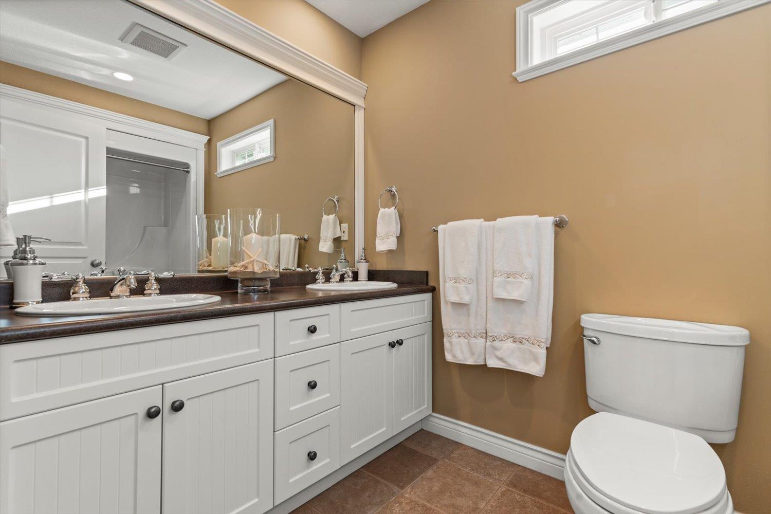 27797 Roundhouse Drive, Abbotsford, British Columbia  V4X 0A2 - Photo 19 - R3083475