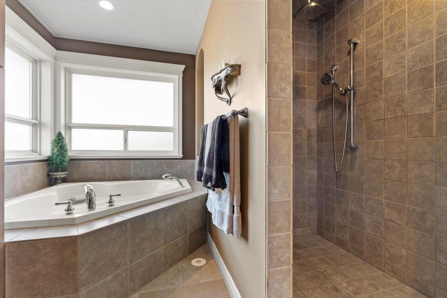 27797 Roundhouse Drive, Abbotsford, British Columbia  V4X 0A2 - Photo 24 - R3083475