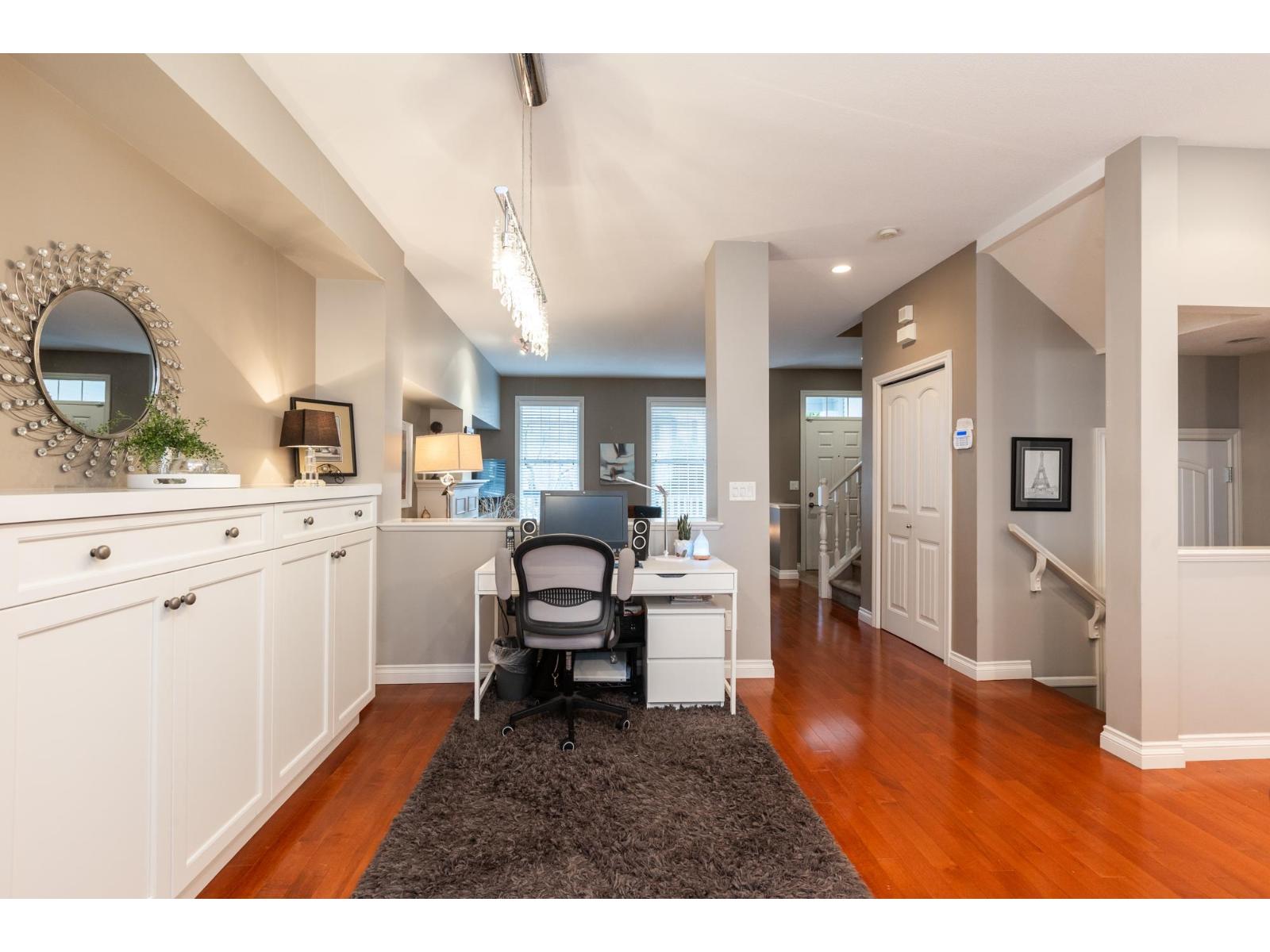 7016 179a Surrey Street, Surrey, British Columbia  V3S 7S4 - Photo 12 - R3083721