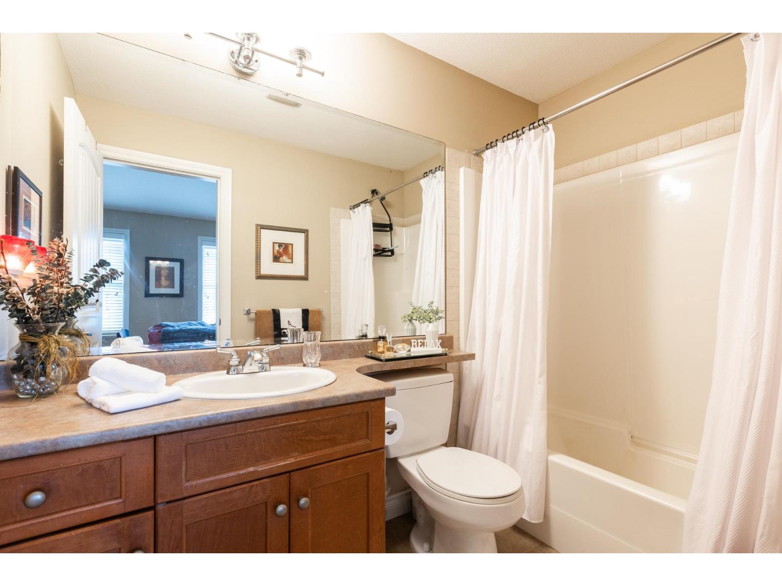 7016 179a Surrey Street, Surrey, British Columbia  V3S 7S4 - Photo 19 - R3083721