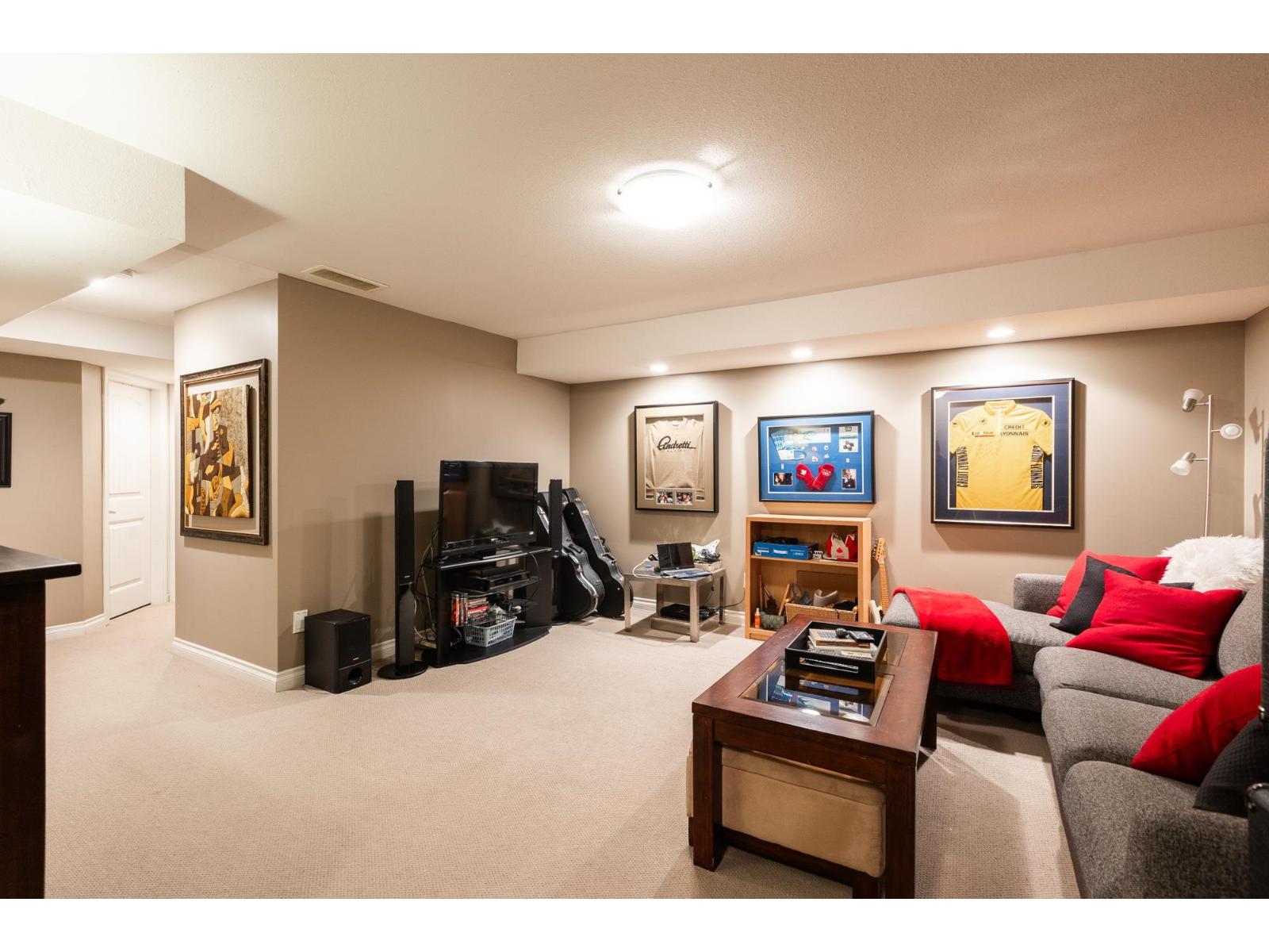 7016 179a Surrey Street, Surrey, British Columbia  V3S 7S4 - Photo 25 - R3083721