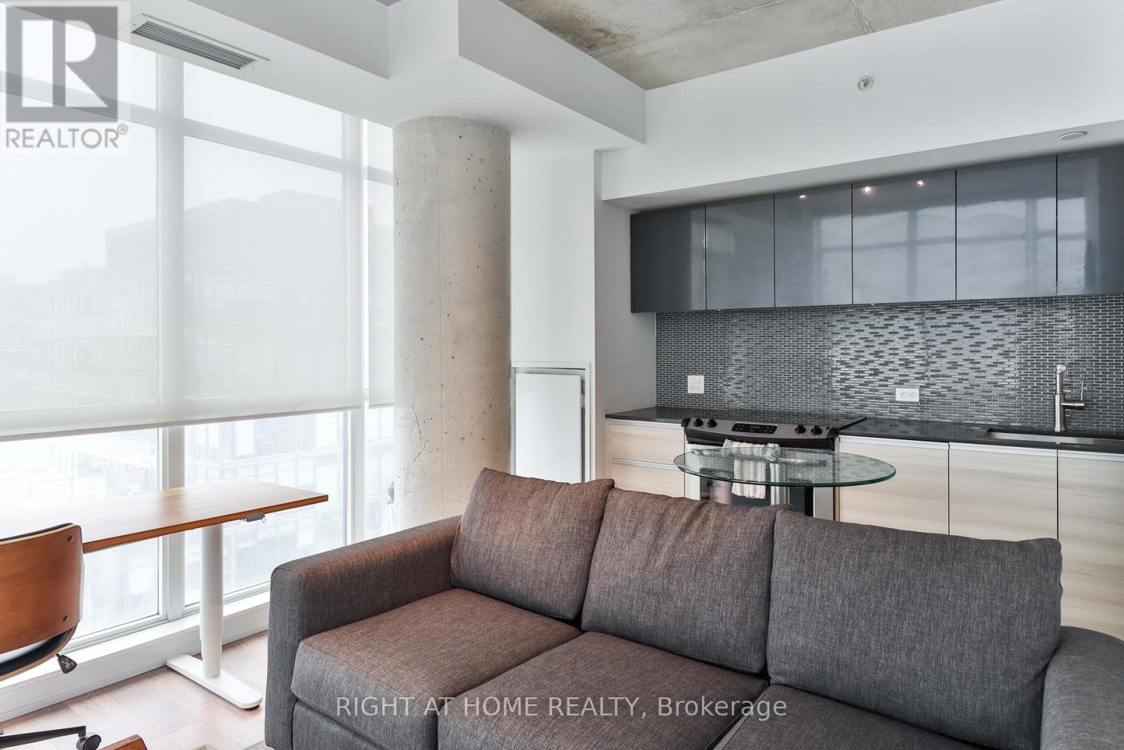 906 - 1190 Dundas Street E, Toronto, Ontario  M4M 0C5 - Photo 11 - E12729978