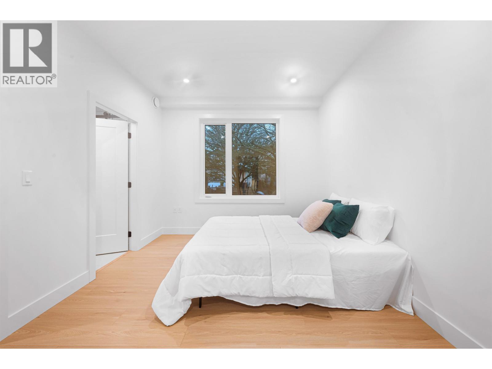 4 5554 Culloden Street, Vancouver, British Columbia  V5W 3R8 - Photo 16 - R3084060