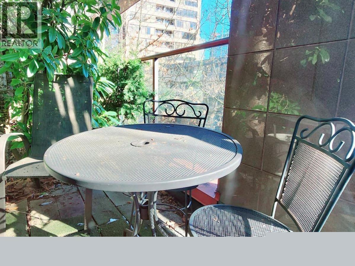 208 811 Helmcken Street, Vancouver, British Columbia  V6Z 1B1 - Photo 3 - R3084073