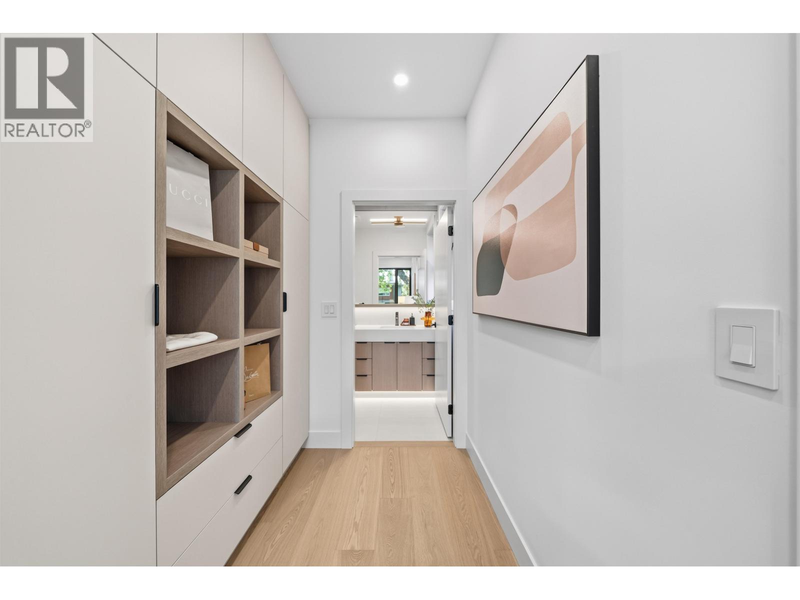 2493 Eton Street, Vancouver, British Columbia  V5K 1J6 - Photo 12 - R3084091