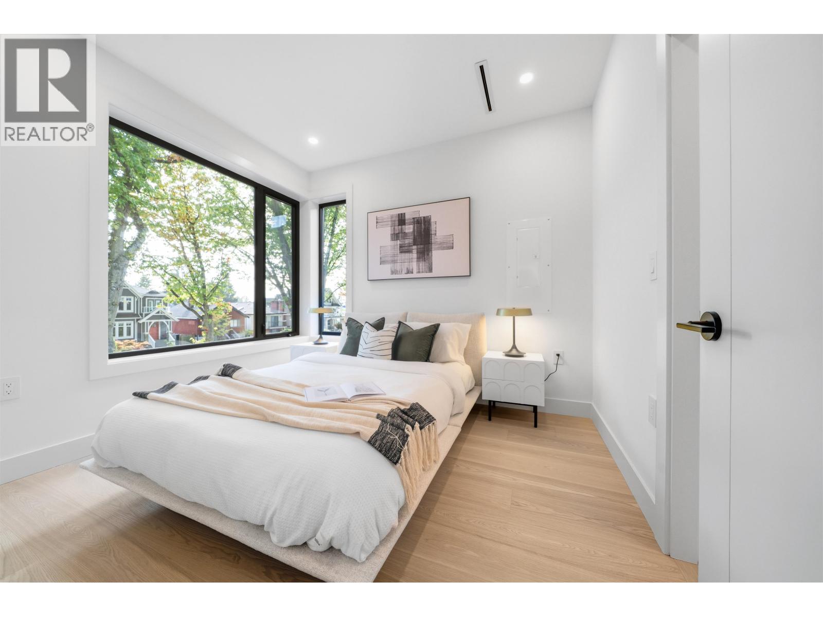 2493 Eton Street, Vancouver, British Columbia  V5K 1J6 - Photo 14 - R3084091