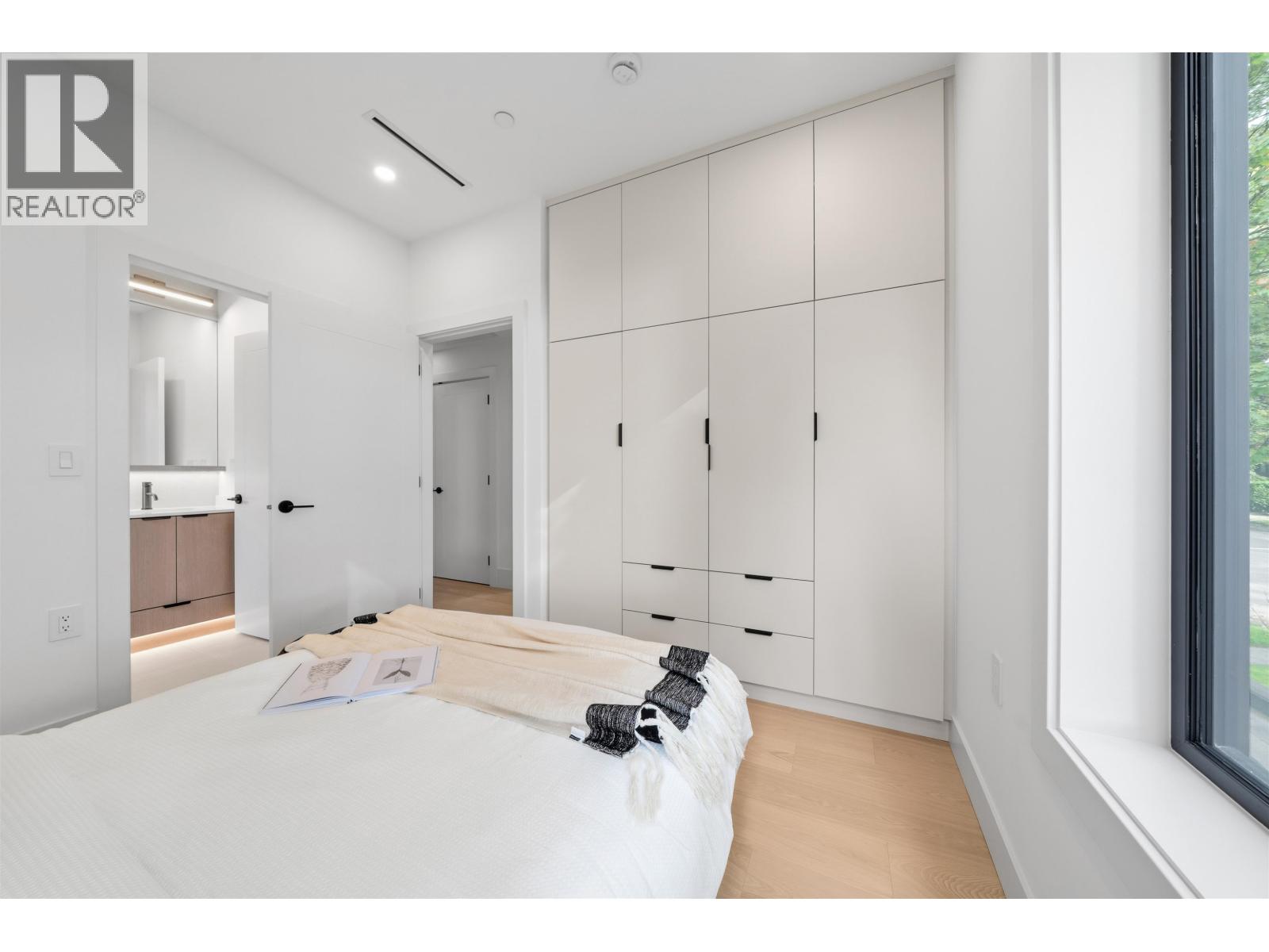 2493 Eton Street, Vancouver, British Columbia  V5K 1J6 - Photo 15 - R3084091