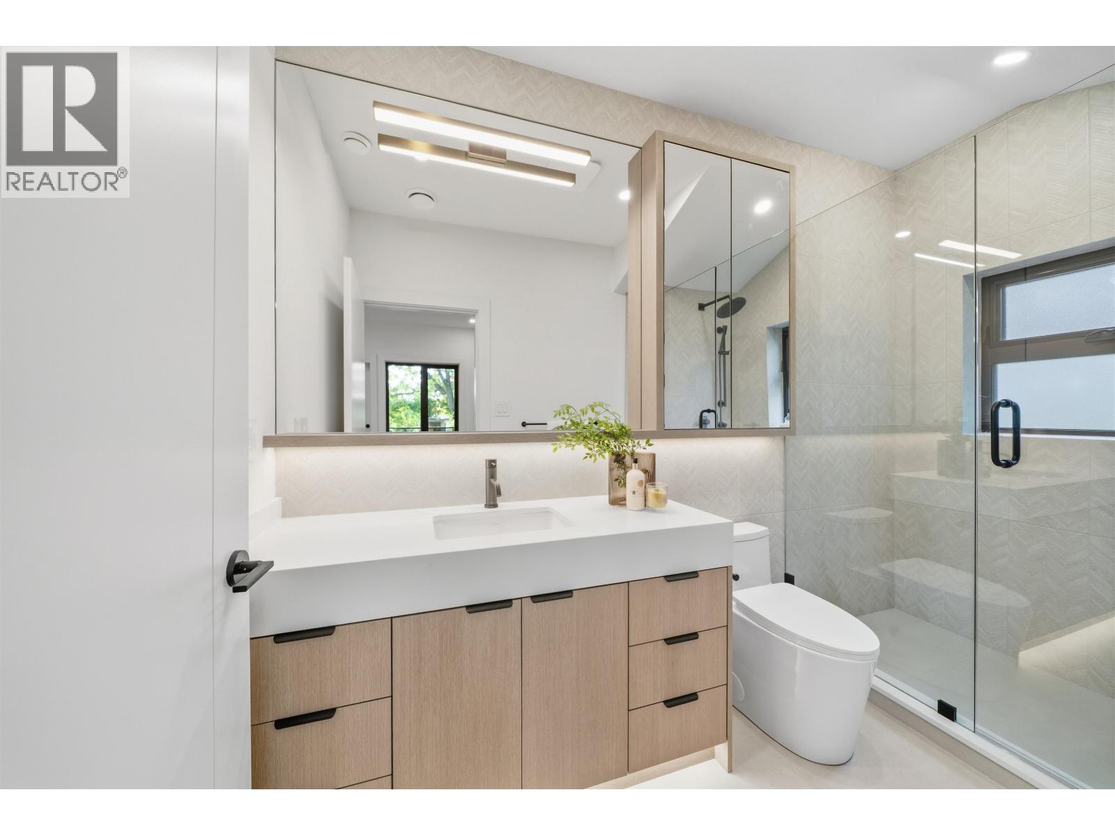 2493 Eton Street, Vancouver, British Columbia  V5K 1J6 - Photo 19 - R3084091