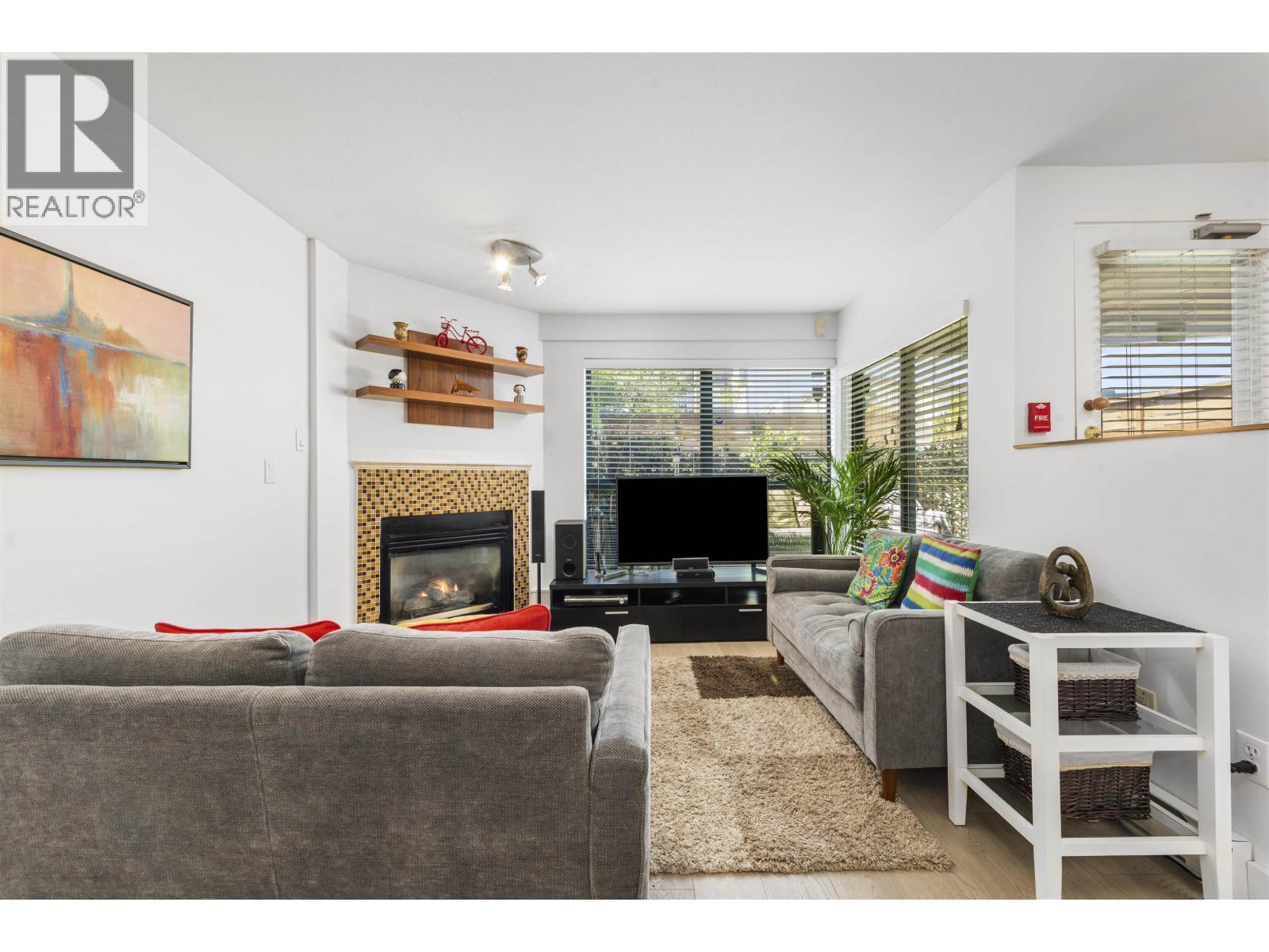 2388 Alder Street, Vancouver, British Columbia  V6H 4J3 - Photo 3 - R3084107