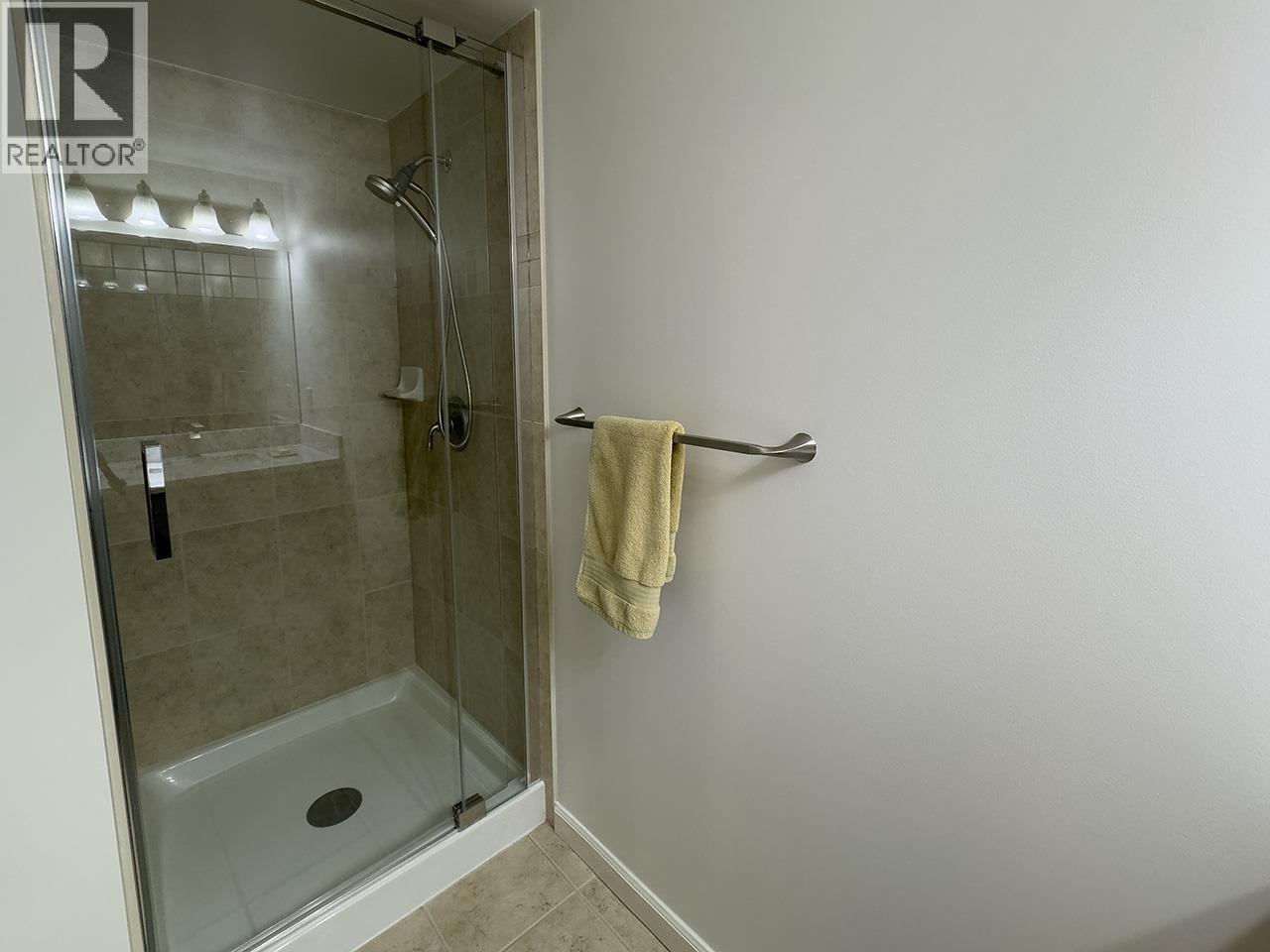 702 615 Hamilton Street, New Westminster, British Columbia  V3M 7A7 - Photo 20 - R3084161