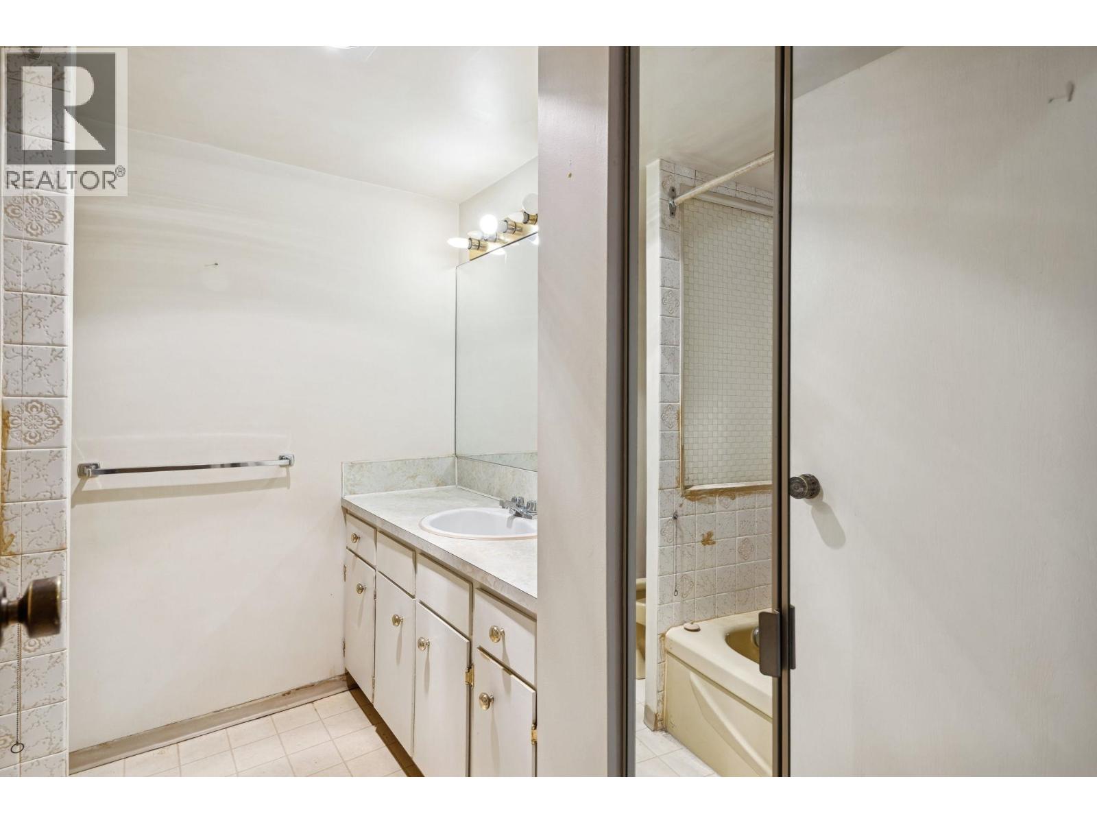 205 707 Hamilton Street, New Westminster, British Columbia  V3M 2M7 - Photo 27 - R3084169