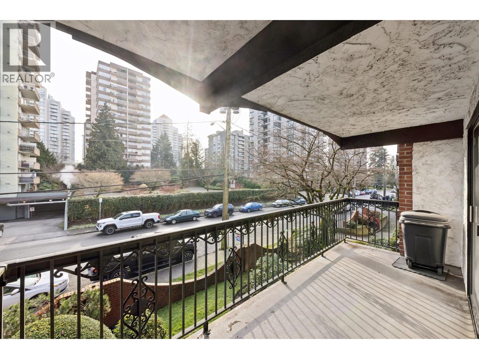 205 707 Hamilton Street, New Westminster, British Columbia  V3M 2M7 - Photo 32 - R3084169