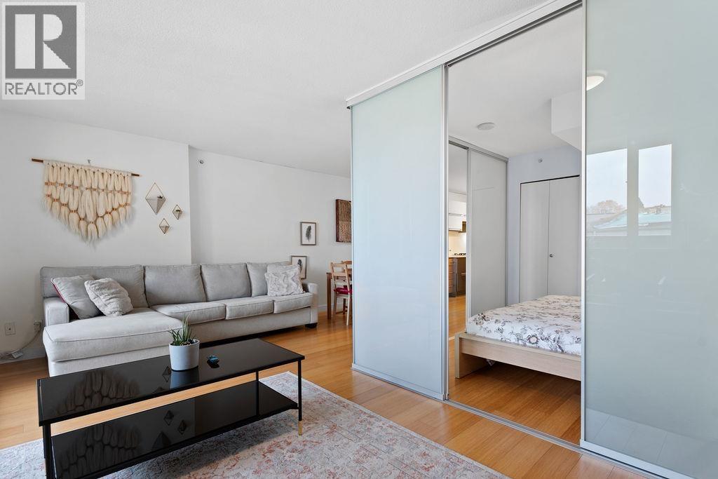 406 718 Main Street, Vancouver, British Columbia  V6A 0B1 - Photo 3 - R3084211