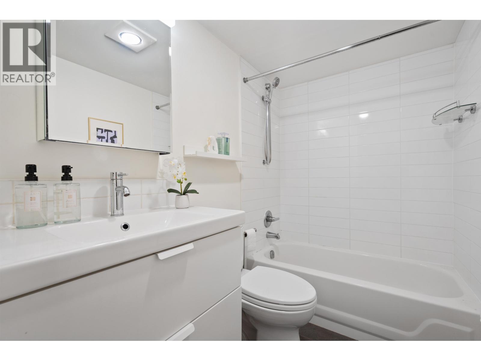 403 1623 E 2nd Avenue, Vancouver, British Columbia  V5N 1E1 - Photo 26 - R3084223