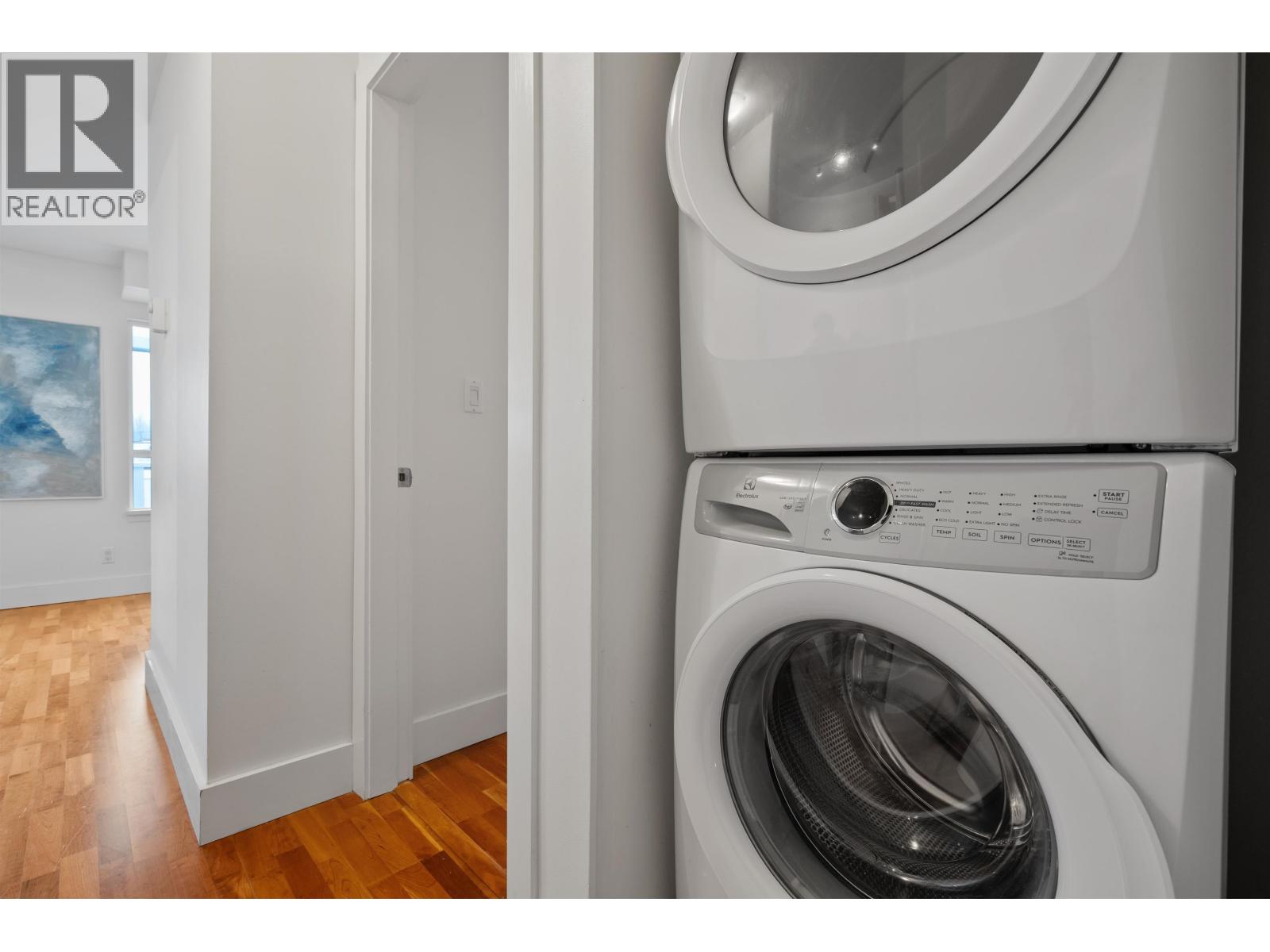 403 1623 E 2nd Avenue, Vancouver, British Columbia  V5N 1E1 - Photo 7 - R3084223