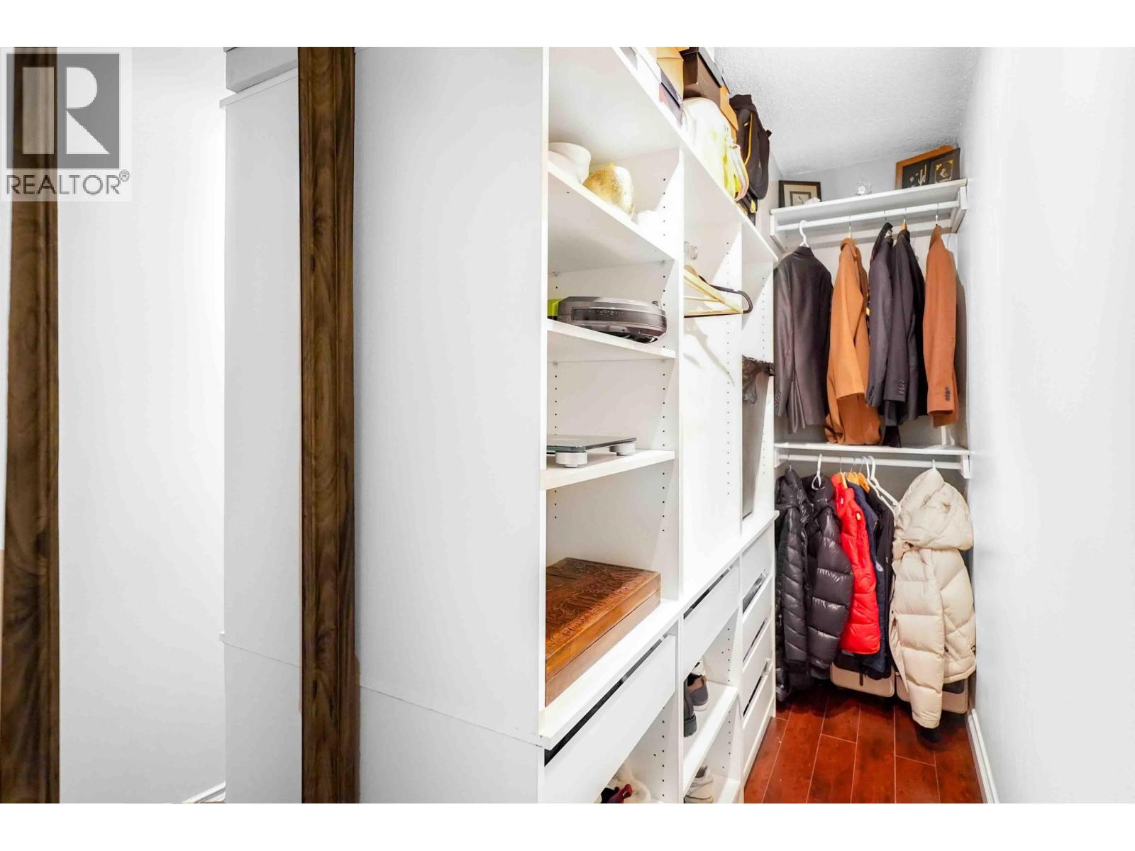 306 2020 Fullerton Avenue, North Vancouver, British Columbia  V7P 3G3 - Photo 36 - R3084230