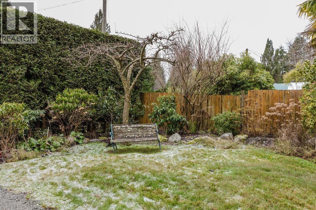 3366 Richards Road, Roberts Creek, British Columbia  V0N 2W2 - Photo 30 - R3084098