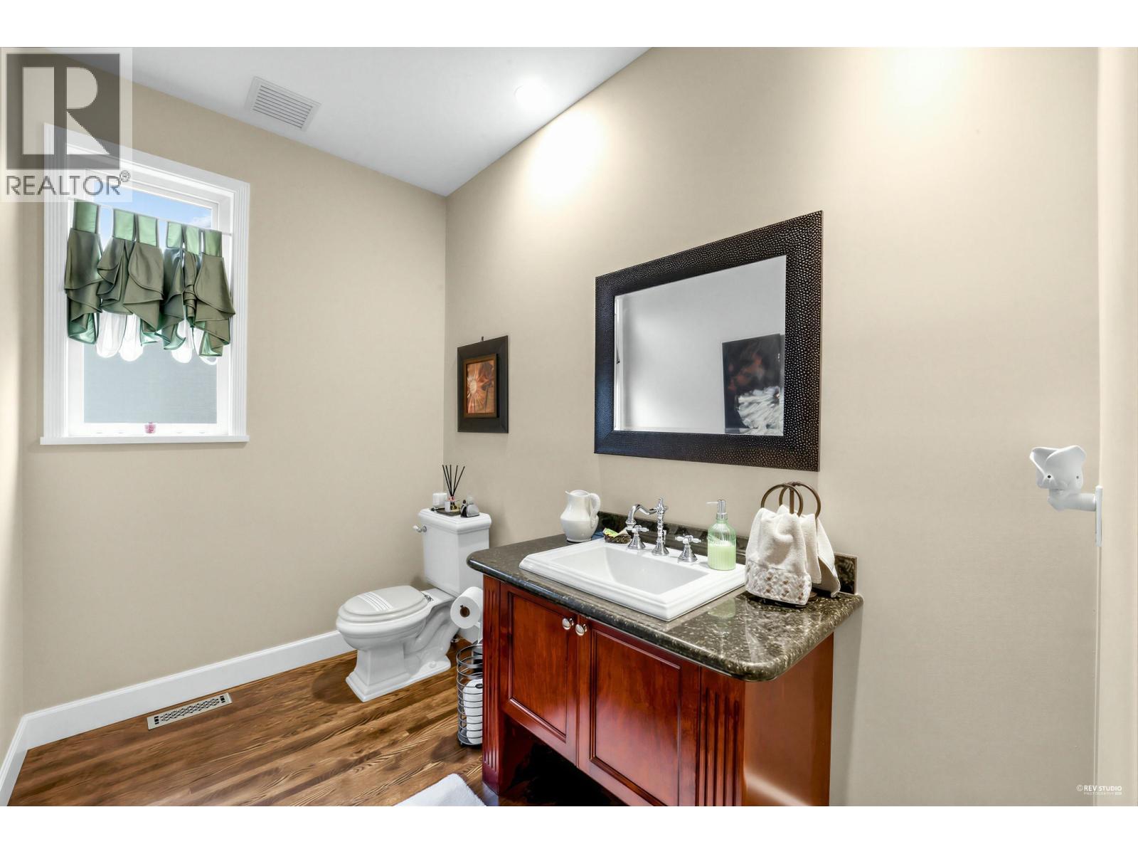 2244 Edgemont Boulevard, North Vancouver, British Columbia  V7P 2K9 - Photo 21 - R3084105