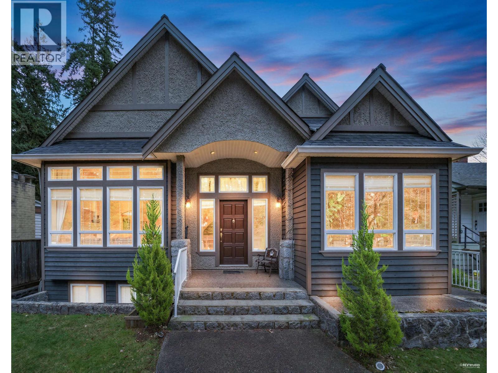 2244 Edgemont Boulevard, North Vancouver, British Columbia  V7P 2K9 - Photo 38 - R3084105