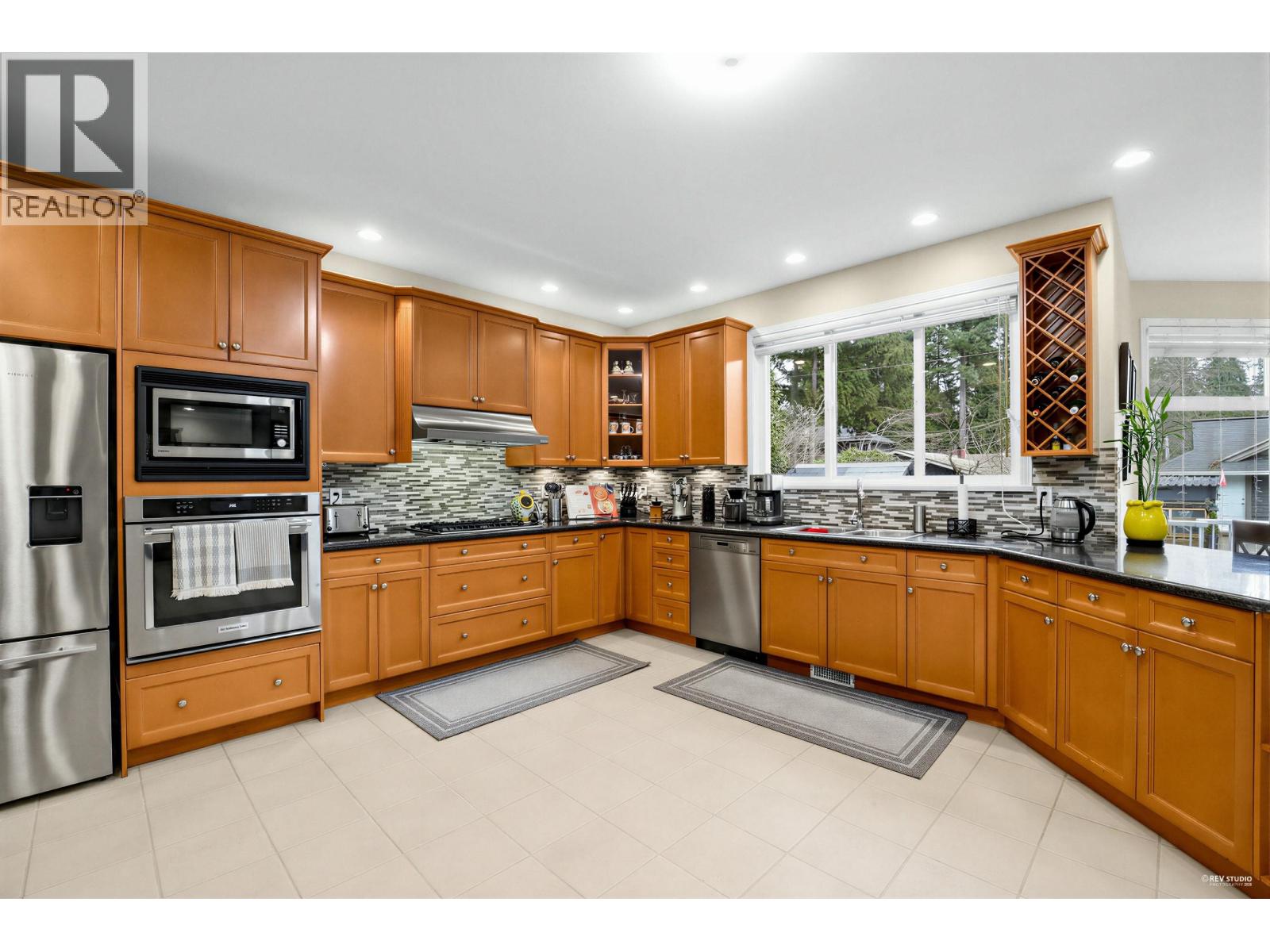 2244 Edgemont Boulevard, North Vancouver, British Columbia  V7P 2K9 - Photo 7 - R3084105