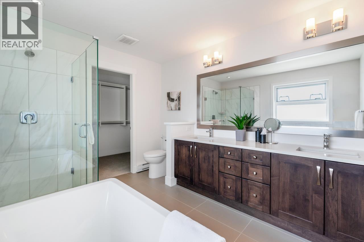 1431 Strawline Hill Street, Coquitlam, British Columbia  V3E 0L6 - Photo 14 - R3084132