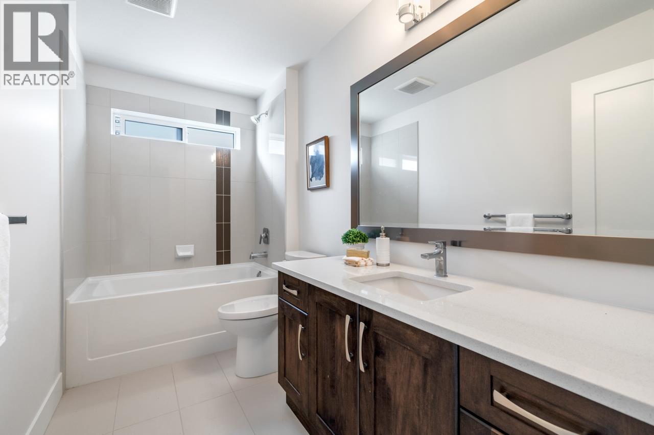 1431 Strawline Hill Street, Coquitlam, British Columbia  V3E 0L6 - Photo 22 - R3084132