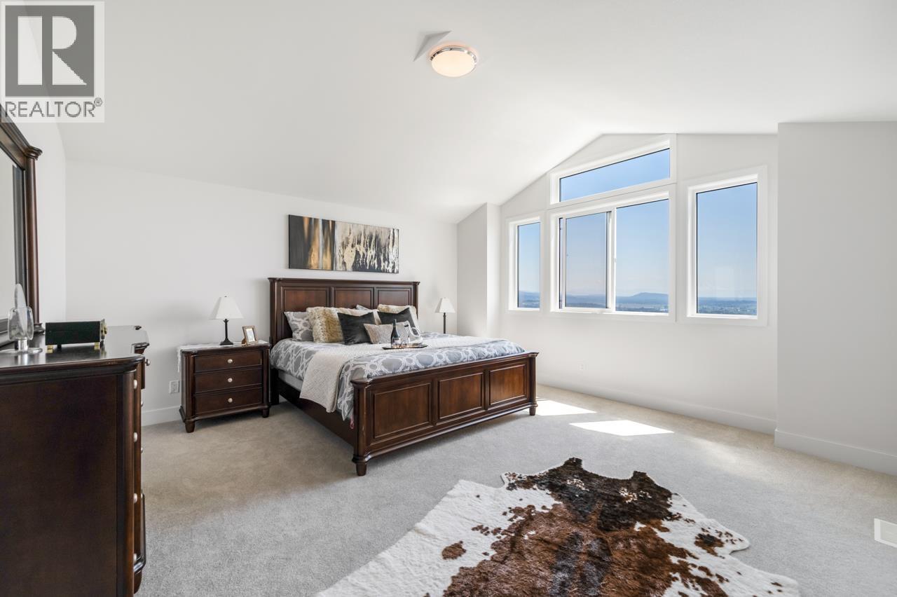 1431 Strawline Hill Street, Coquitlam, British Columbia  V3E 0L6 - Photo 6 - R3084132