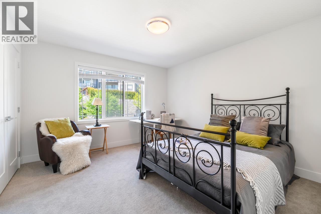 1431 Strawline Hill Street, Coquitlam, British Columbia  V3E 0L6 - Photo 7 - R3084132