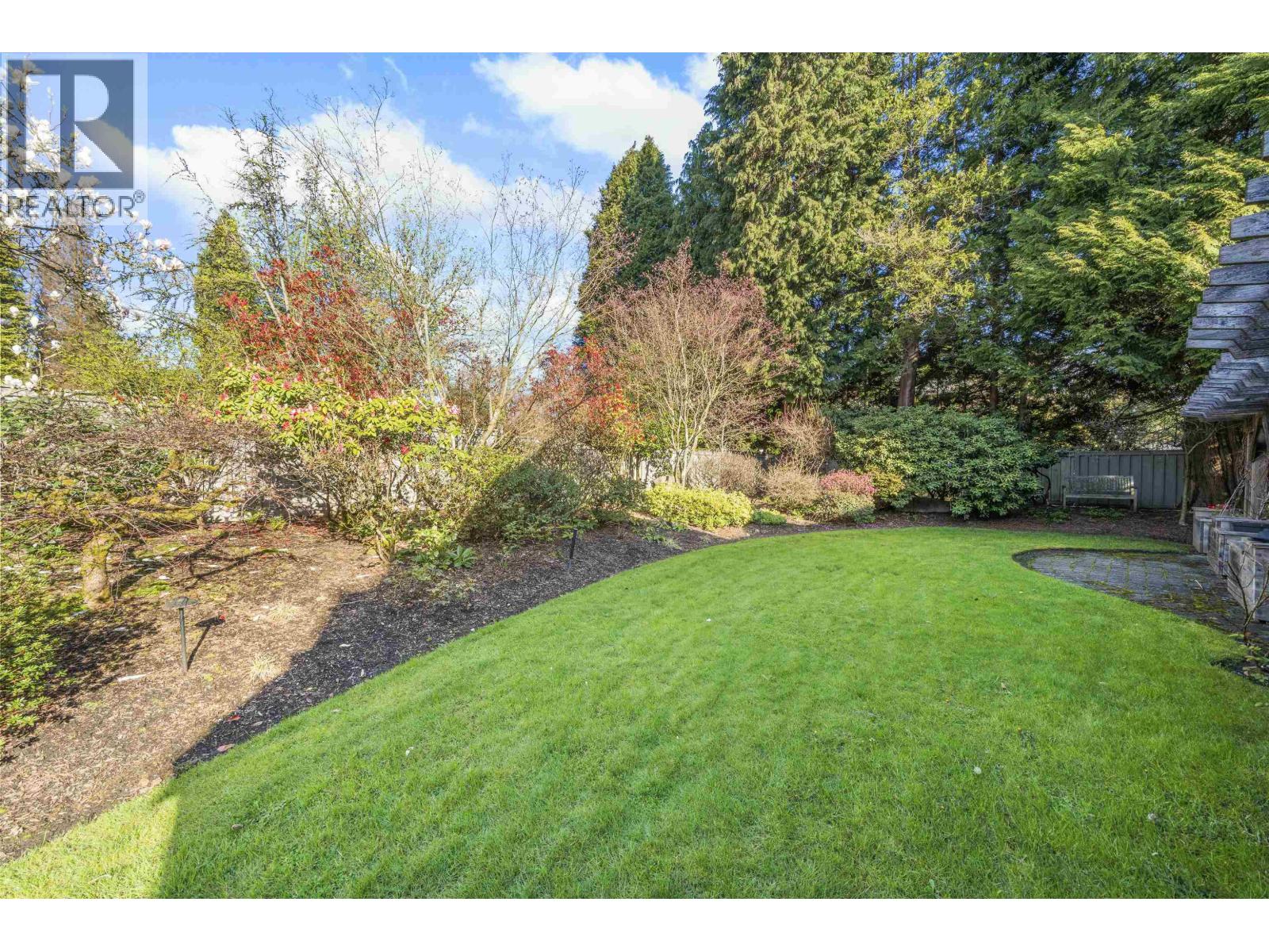 1323 The Crescent, Vancouver, British Columbia V6H 1T7 - Photo 16 - R3084235