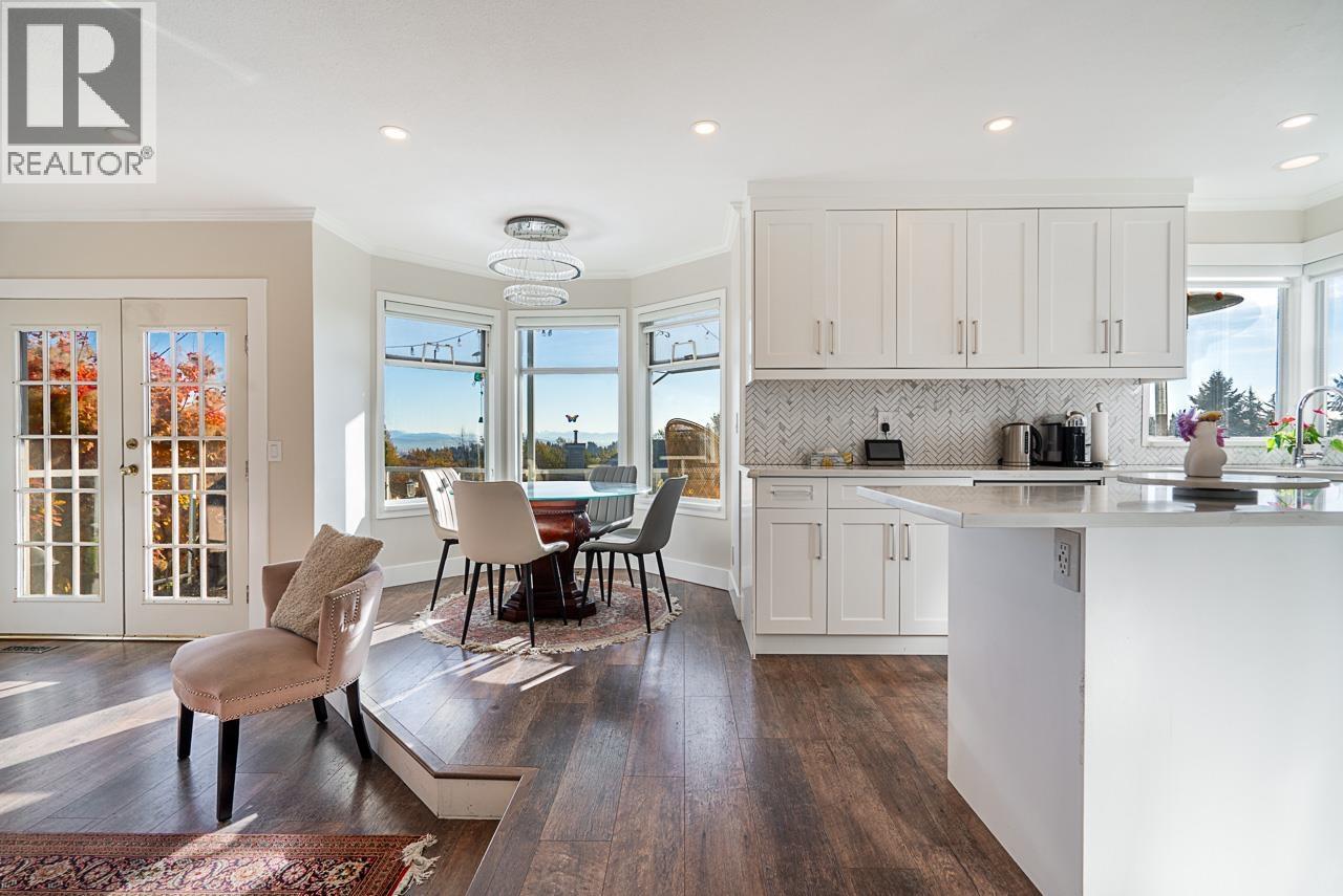 2888 Norbury Place, Coquitlam, British Columbia  V3C 5T5 - Photo 6 - R3084258