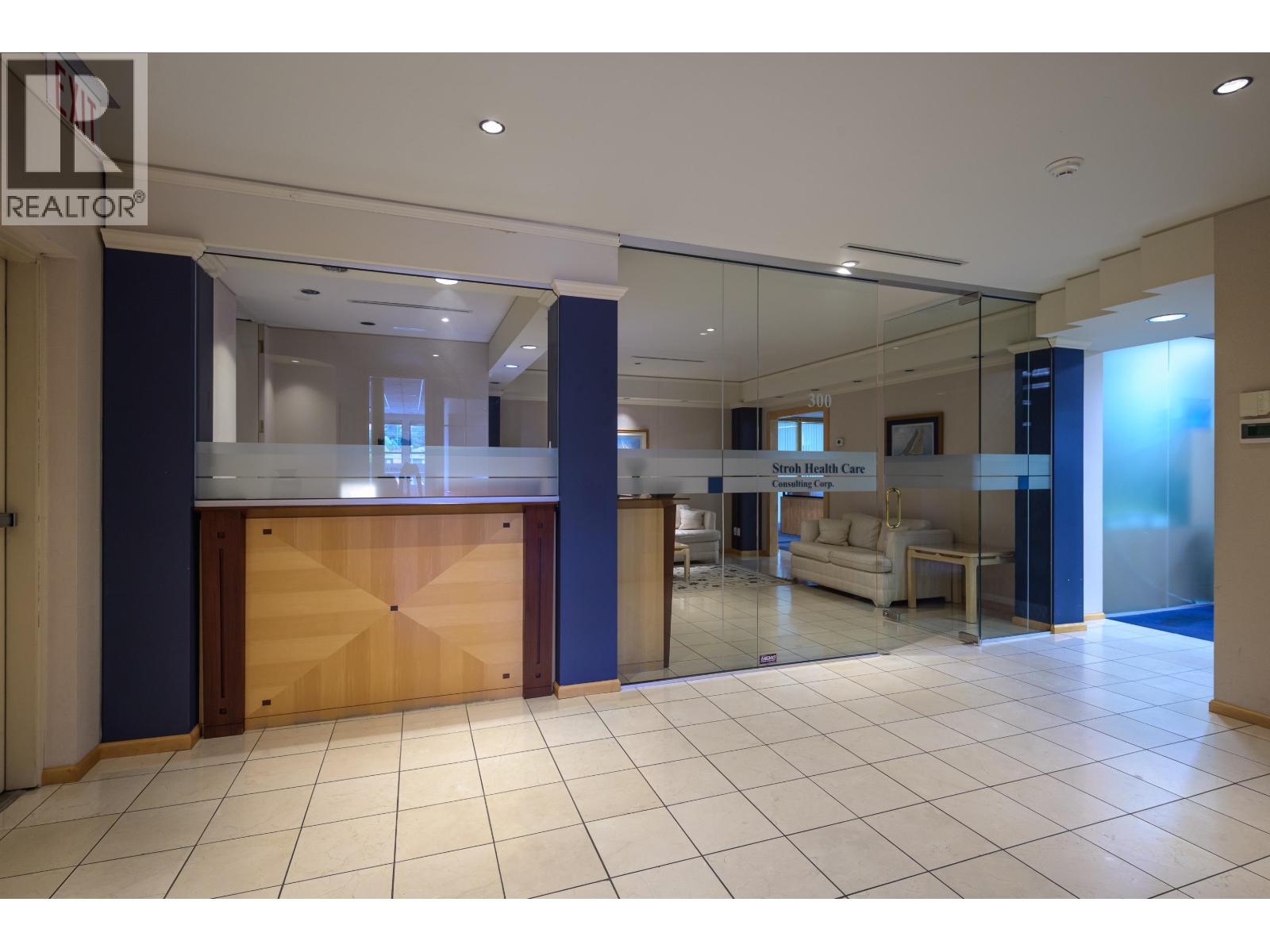 300 1530 56 Street, Delta, British Columbia  V4K 2T8 - Photo 15 - C8075622