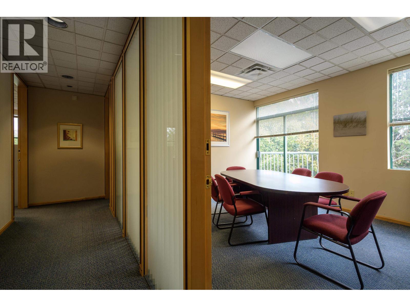 300 1530 56 Street, Delta, British Columbia  V4K 2T8 - Photo 4 - C8075622