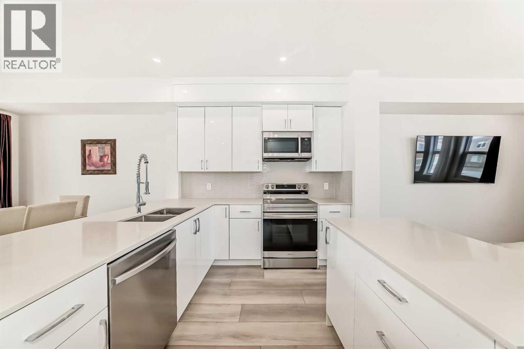 205, 33 Merganser Drive W, Chestermere, Alberta  T1X 2S2 - Photo 8 - A2281064