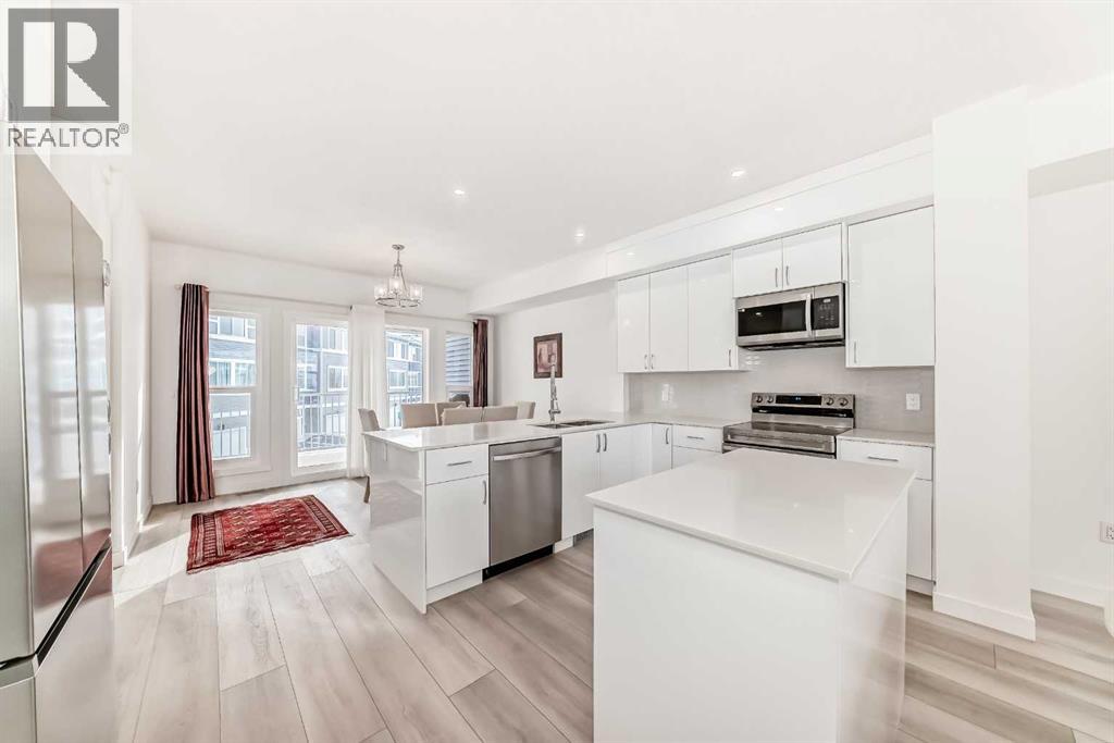 205, 33 Merganser Drive W, Chestermere, Alberta  T1X 2S2 - Photo 5 - A2281064