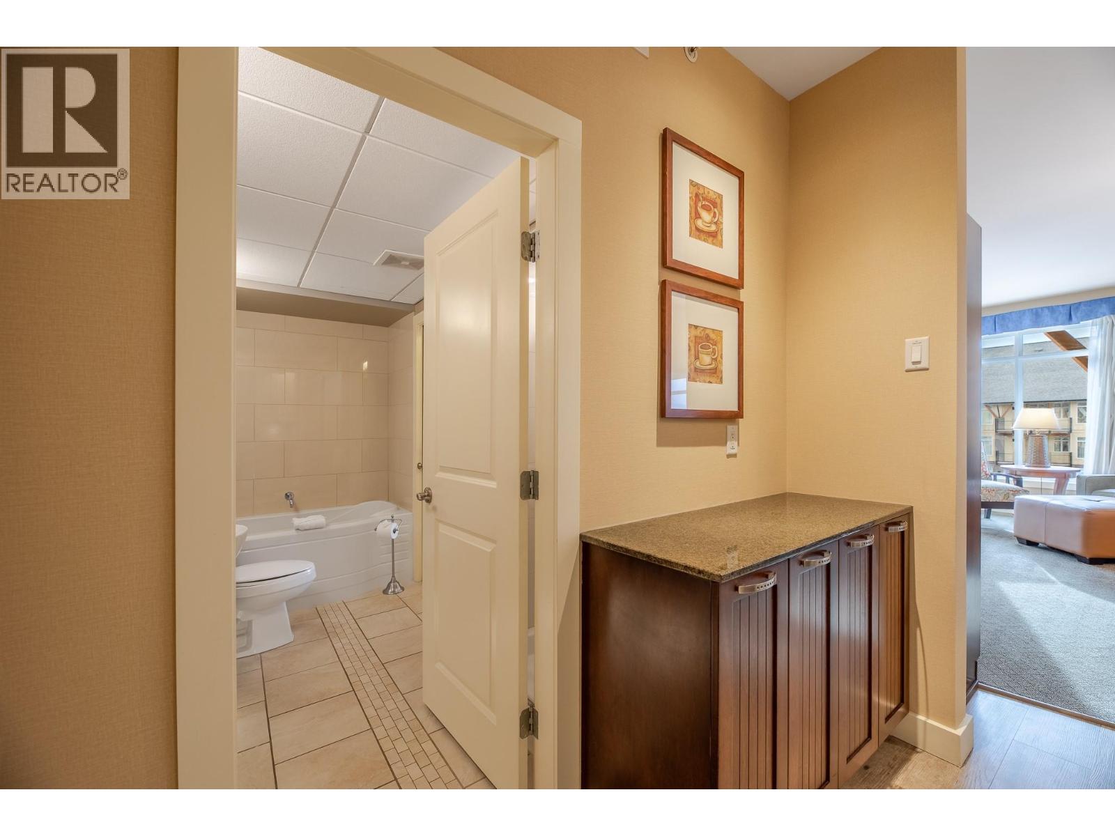 13011 Lakeshore Drive Unit# 352, Summerland, British Columbia  V0H 1Z1 - Photo 3 - 10374154