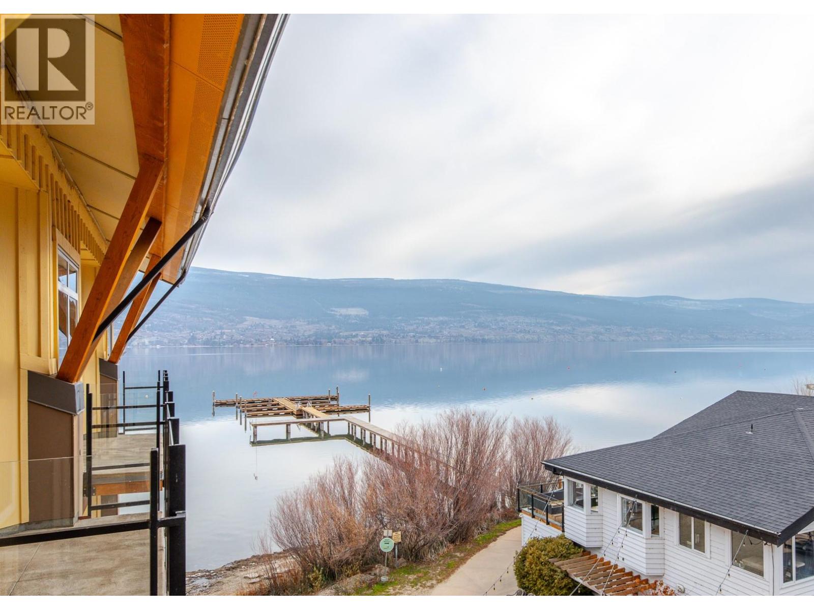 13011 LAKESHORE Drive Unit# 352, summerland, British Columbia