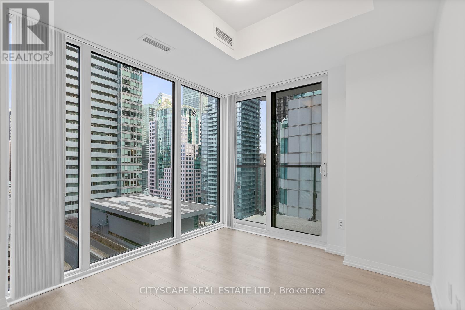 2009 - 8 Widmer Street, Toronto, Ontario  M5V 0W6 - Photo 21 - C12736876